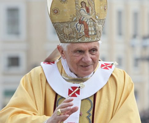 1. výročie smrti emeritného pápeža Benedikta XVI. – 31. december 2023